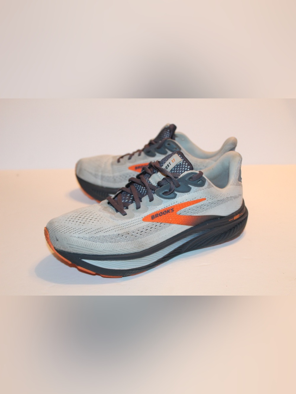 Brooks Ghost 17 Men’s Shoes Size 10.5(EE)